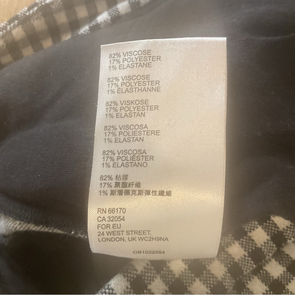 Anthropologie Black & White Gingham Capri Pedal Pusher Pants - Picture 8 of 16